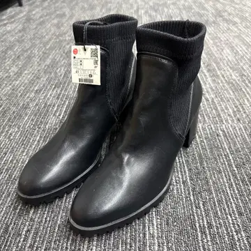미사용 새상품 ZARA 사이드 고어 부츠 25.5