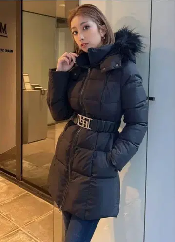 GYDA 롱 다운 자켓 2022 모델