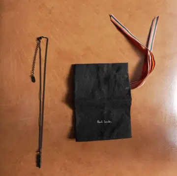 폴 스미스 바 타입 목걸이