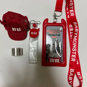 BABYMONSTER 입장 굿즈 모음