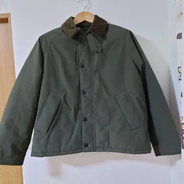 바버 TRANSPORT PADDED 올리브 미사용