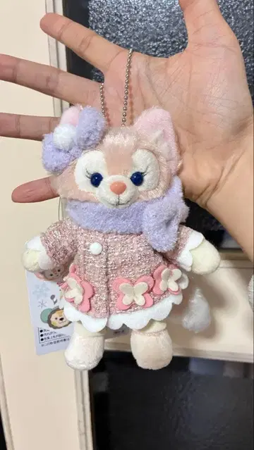 리나벨 시크릿 오브 스노우 위 데이 인형 배지 크리스마스