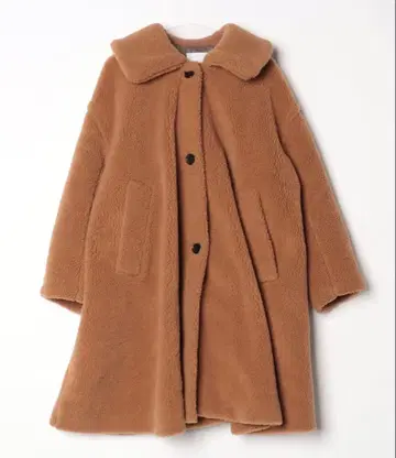 브라운 무스탕 코트