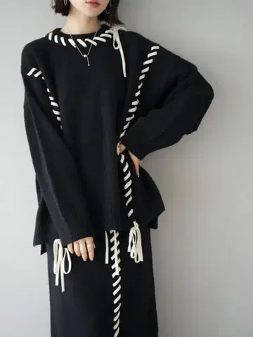 블랙 니트 스커트 셋업