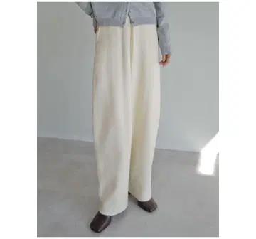 Re:EDIT 루즈 배럴 레그 팬츠 아이보리 L 사이즈