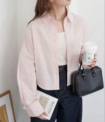 Discoat 스트라이프 크롭 셔츠