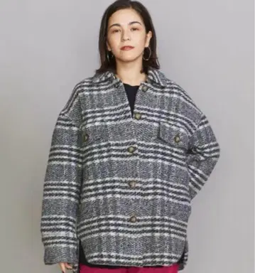 울 자켓 뷰티 앤 유스 애로우즈 샤기 빅 셔츠