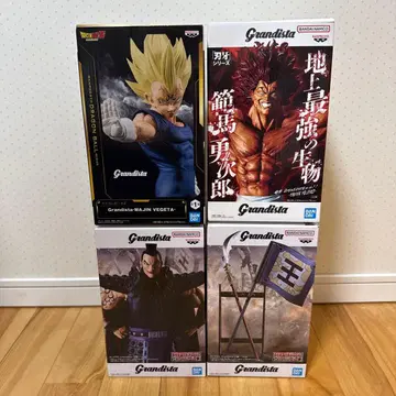 Grandista 피규어 4체 세트