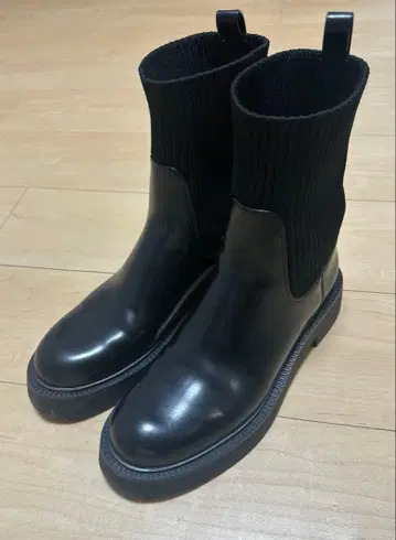 ZARA 사이드 고어 부츠 통굽