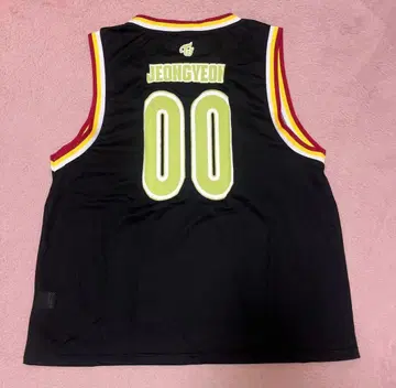 TWICE 메쉬 유니폼 정연