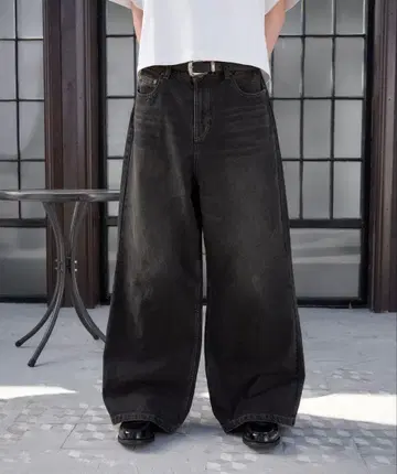 Regen Glanz 와이드 배기 데님 팬츠