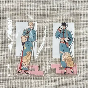 25시, 아카사카에서 아크릴 스탠드