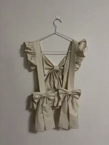 프릴 리본 하네스