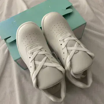 [ 24.0 ] 나카이레벤 화이트 간호사 신발 간호 의료