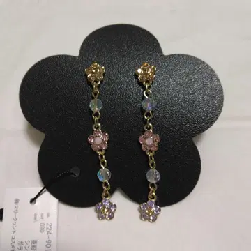 새상품 MARY QUANT 귀걸이