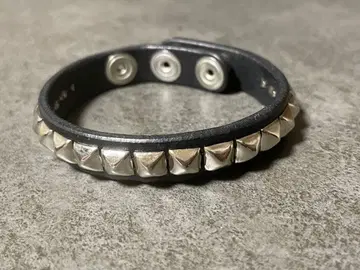 weekend Sequel peel&lift leather 팔찌