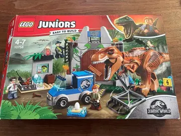 레고 주니어스 쥬라기 월드 10758