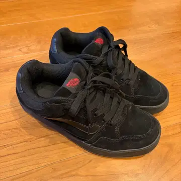 VANS ENGRAVER V370 BLACK 한정판 27.5cm