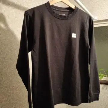 THE NORTH FACE 블랙 긴팔 셔츠 [ 정가 5,720 ]