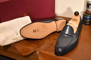 [ 새상품 ] VASS EUR42 27cm