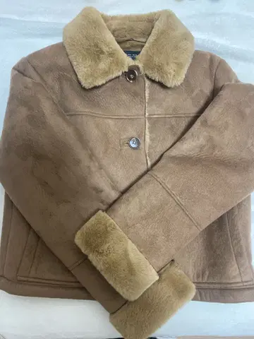 ZARA 브라운 무스탕 코트 EUR 36