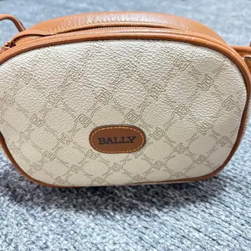[ BALLY ] 숄더백