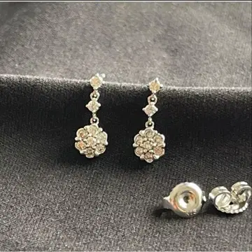 폰테베키오 플라워 모티브 귀걸이 (양쪽 귀용)