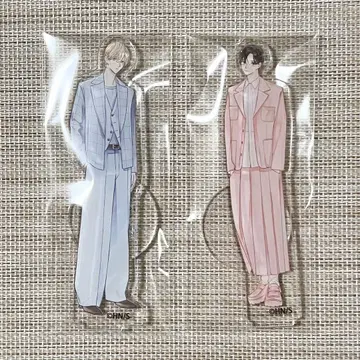 25시, 아카사카에서 아크릴 스탠드