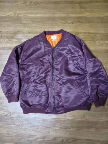 MA-1 WHO'S WHO gallery 일본제