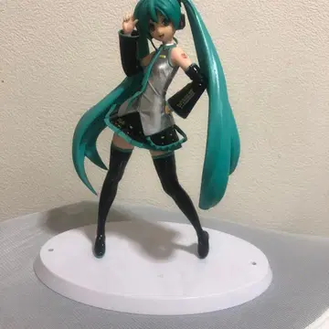 하츠네 미쿠 윙크 포즈 피규어