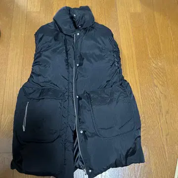 DISCOAT 블랙 다운 베스트