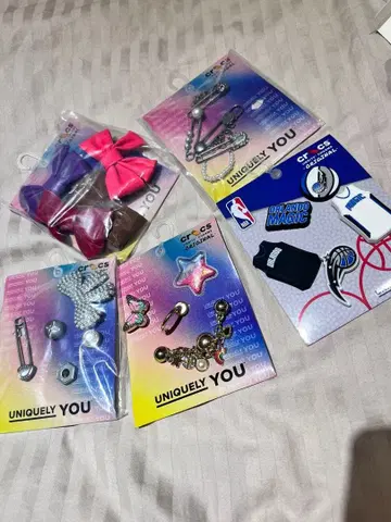 crocs 지비츠 묶음 판매