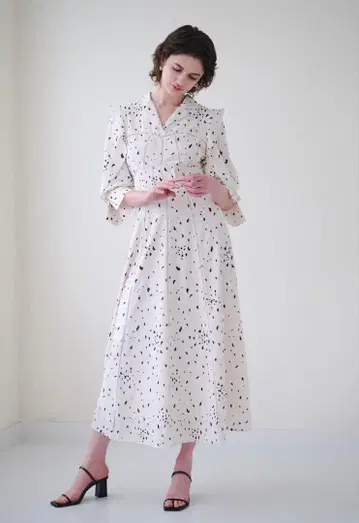 SNIDEL 화이트 도트 무늬 원피스 사이즈 1