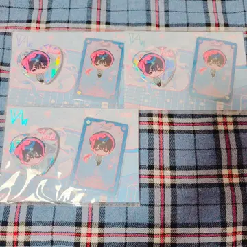 ALIENSTAGE 에이리언 스테이지 에이스테 이반 하트 캔뱃지