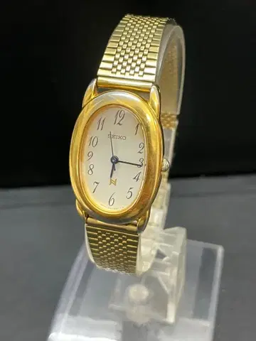 SEIKO 세이코 노이에 1F21-5B20 여성용 손목시계