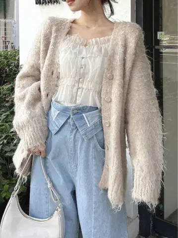 dazzlin 볼륨 샤기 미들 가디건 브라운