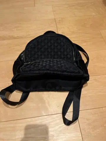 블랙 퀼팅 백팩