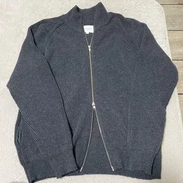 urban research 드라이버 니트 지퍼 차콜 그레이