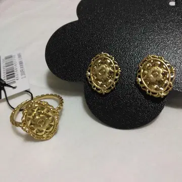 새상품 메리 퀀트 반지&귀걸이 세트