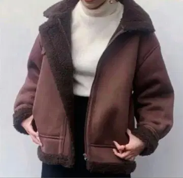 LOWRYS FARM 보아 블루종 무스탕 자켓 카라 부착 자켓