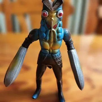 울트라맨 괴수 피규어 발탄 성인 1983년제