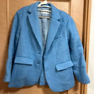 릴리 브라운 자켓