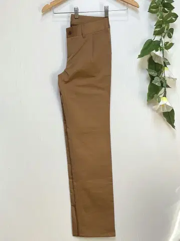 새상품급 미사용 뉴요커 카멜색 캐주얼 팬츠 큰 키용
