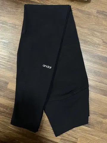 andor 블랙 레깅스