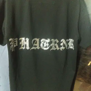 PHATRN 블랙 T셔츠