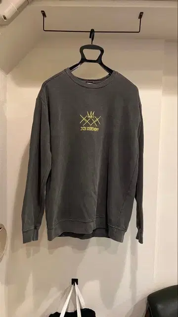 King Gnu 그레이 트레이닝복 M