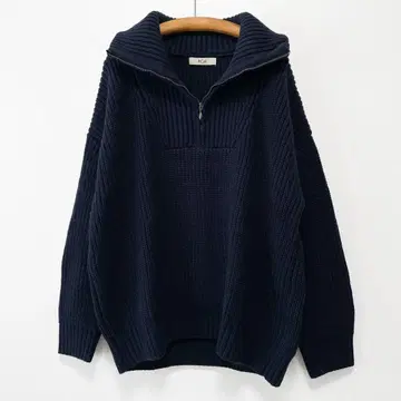 RCW 캐널진 하프 지퍼 니트 오버 사이즈 네이비