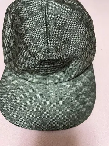 엠포리오 아르마니 캡