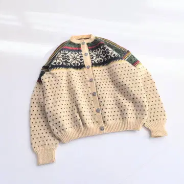 70s 빈티지 노르딕 무늬 메탈 버튼 니트 가디건 올 패턴