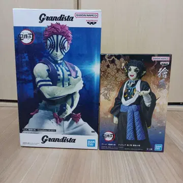 귀멸의 칼날 아카자 & 카이가쿠 피규어 세트